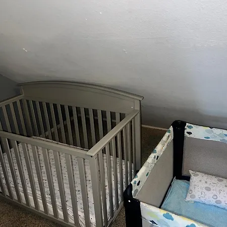 3B2B Hidden Oasis In The Hills-Close To Downtown